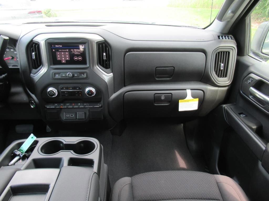 new 2026 GMC Sierra 1500 car, priced at $41,437