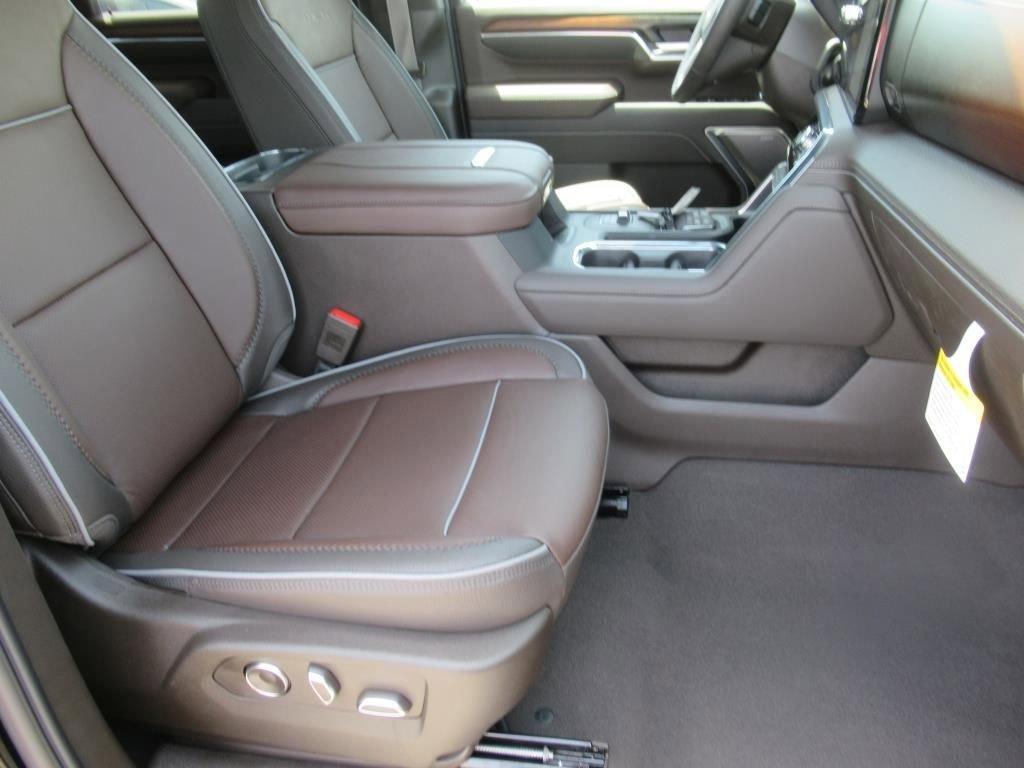 new 2025 GMC Sierra 2500 car, priced at $88,800