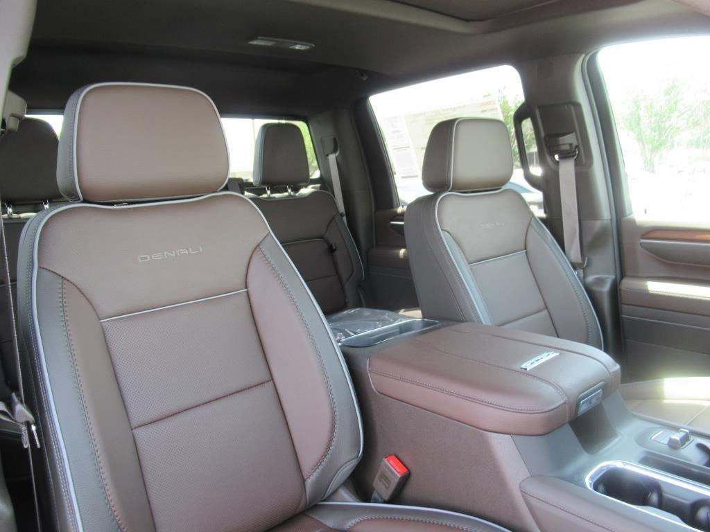 new 2025 GMC Sierra 2500 car, priced at $88,800
