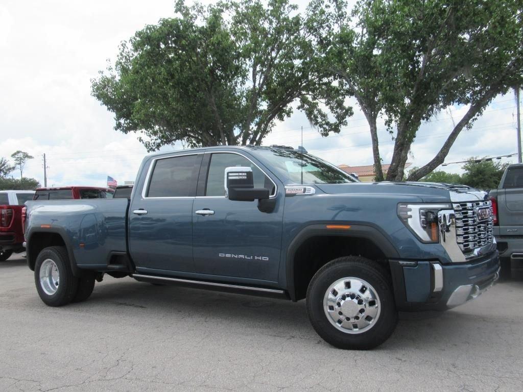 new 2025 GMC Sierra 3500 car, priced at $93,610