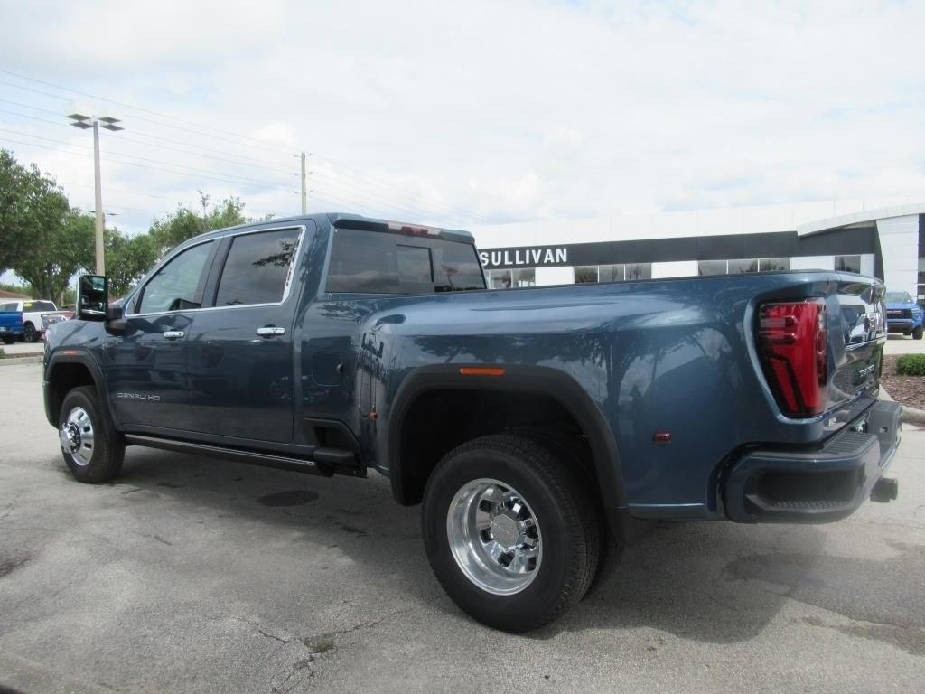new 2025 GMC Sierra 3500 car, priced at $93,610