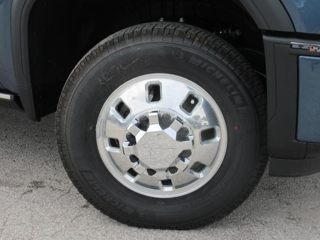 new 2025 GMC Sierra 3500 car, priced at $93,610