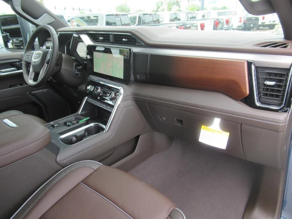 new 2025 GMC Sierra 3500 car, priced at $93,610