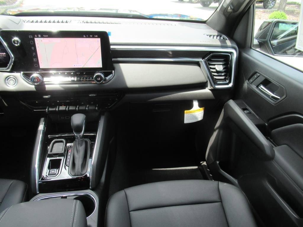 new 2025 GMC Canyon car, priced at $43,945