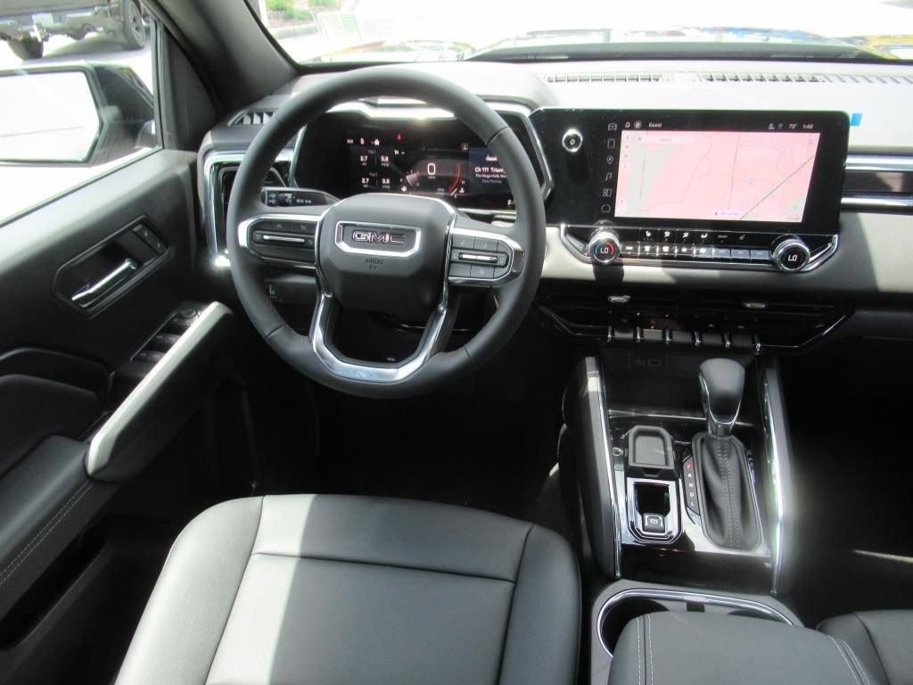 new 2025 GMC Canyon car, priced at $43,945