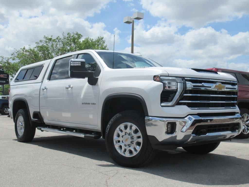 used 2024 Chevrolet Silverado 2500 car, priced at $49,015