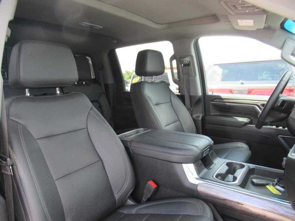 used 2024 Chevrolet Silverado 2500 car, priced at $49,015