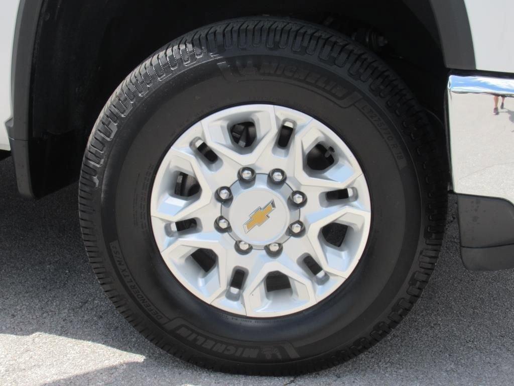 used 2024 Chevrolet Silverado 2500 car, priced at $49,015