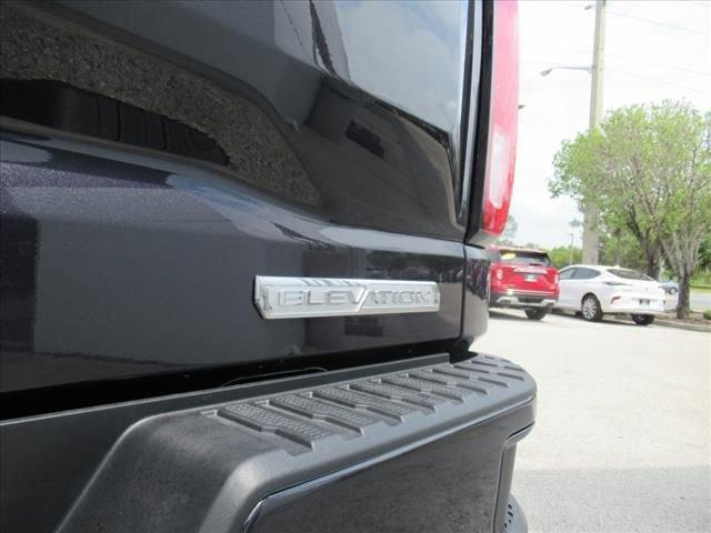new 2025 GMC Sierra 1500 car, priced at $53,390