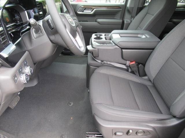 new 2025 GMC Sierra 1500 car, priced at $53,390