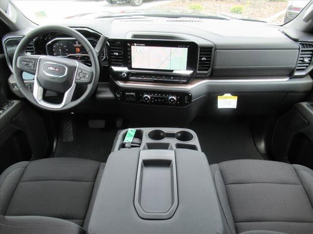 new 2025 GMC Sierra 1500 car, priced at $53,390