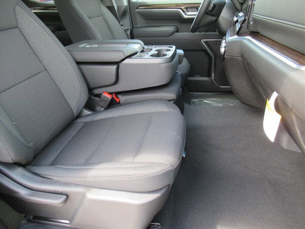new 2026 GMC Sierra 1500 car, priced at $53,635