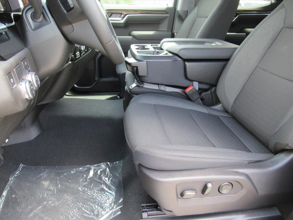 new 2026 GMC Sierra 1500 car, priced at $53,635