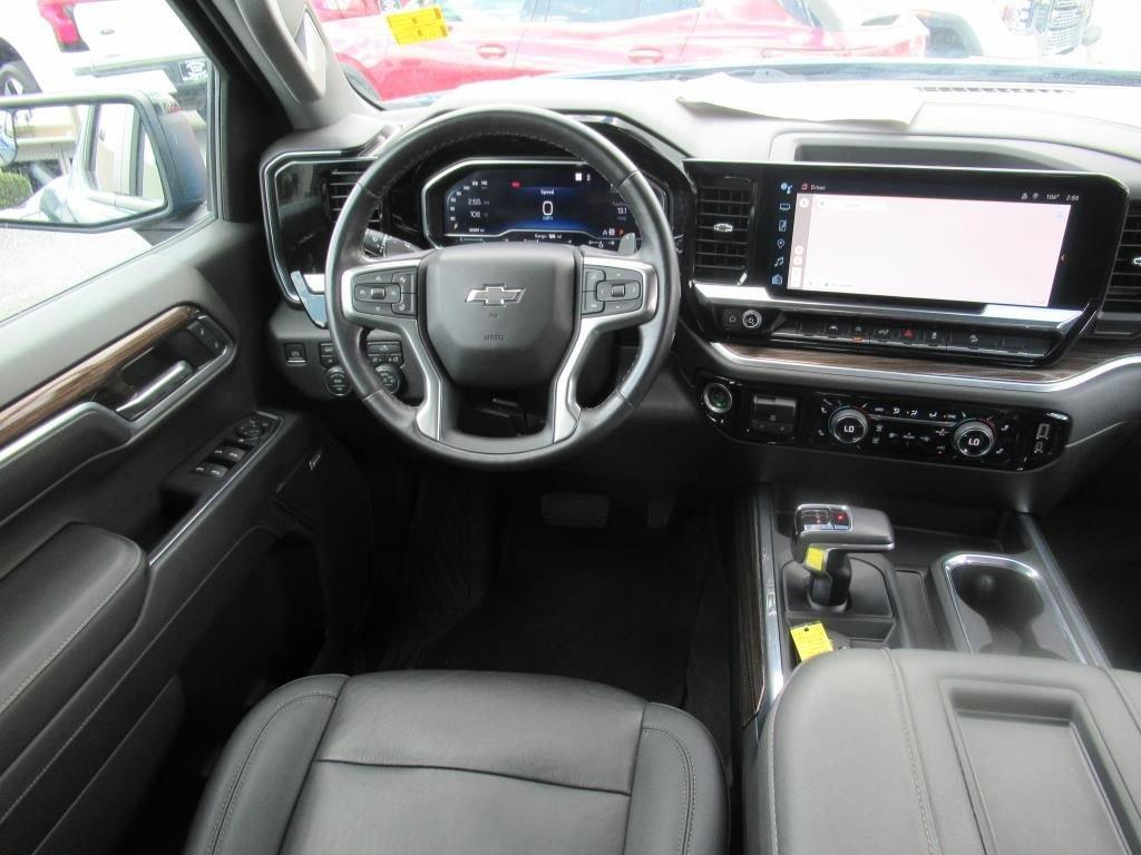 used 2022 Chevrolet Silverado 1500 car, priced at $49,275