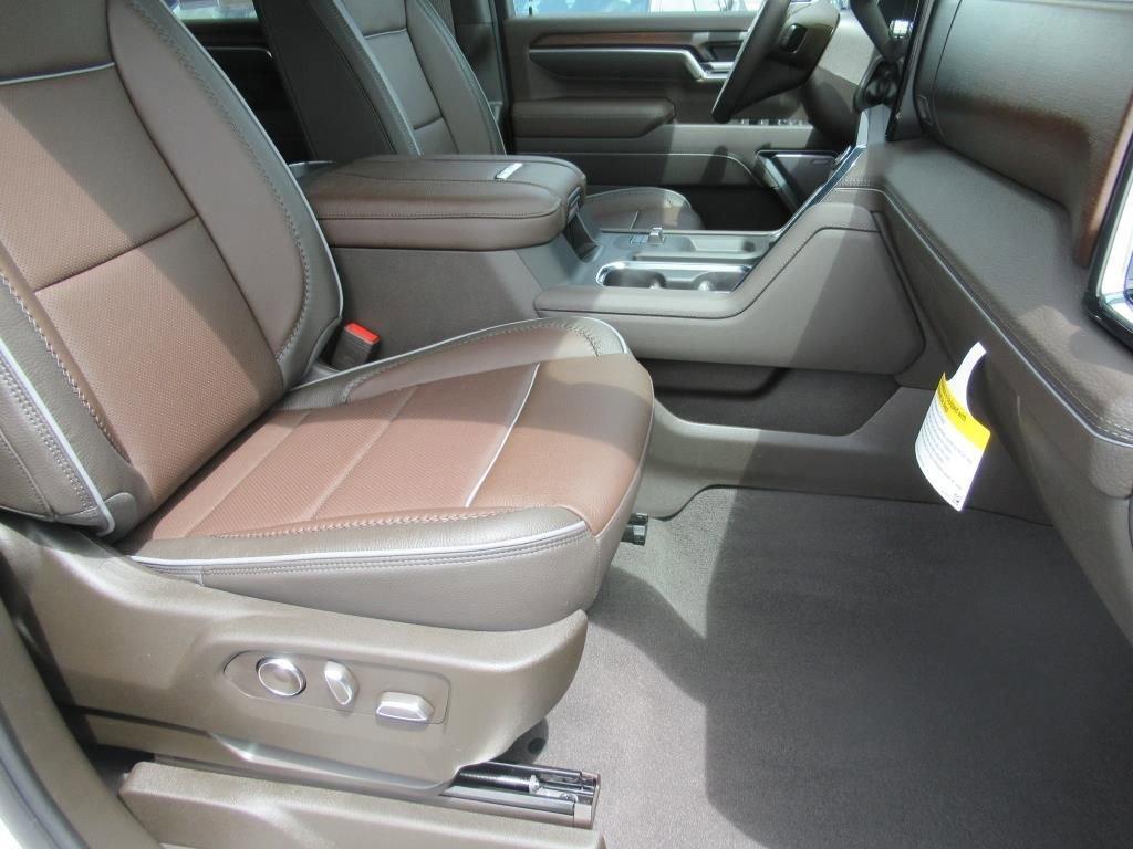 new 2025 GMC Sierra 2500 car, priced at $89,110