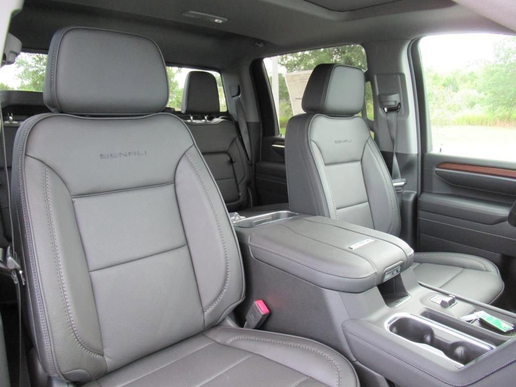 new 2025 GMC Sierra 2500 car, priced at $88,510