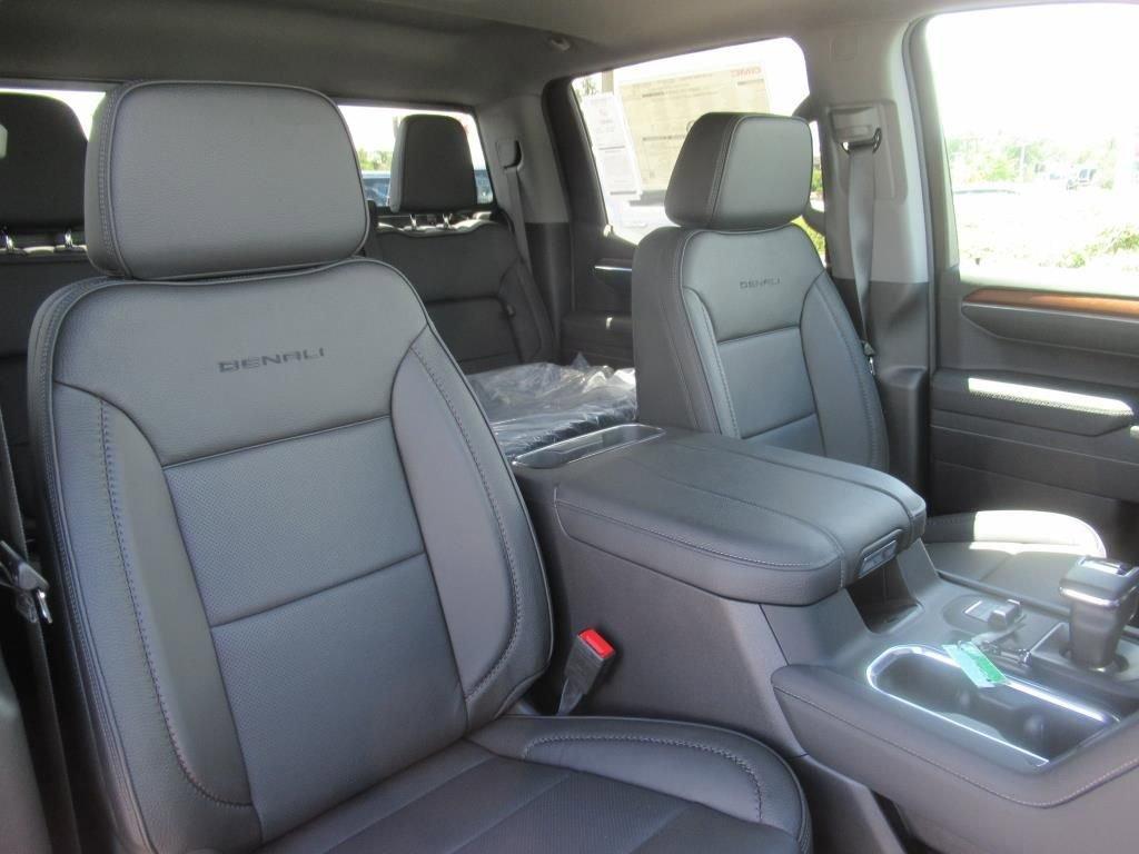 new 2025 GMC Sierra 1500 car, priced at $72,500