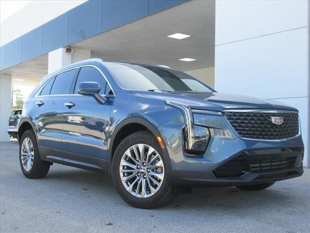 used 2024 Cadillac XT4 car, priced at $41,995