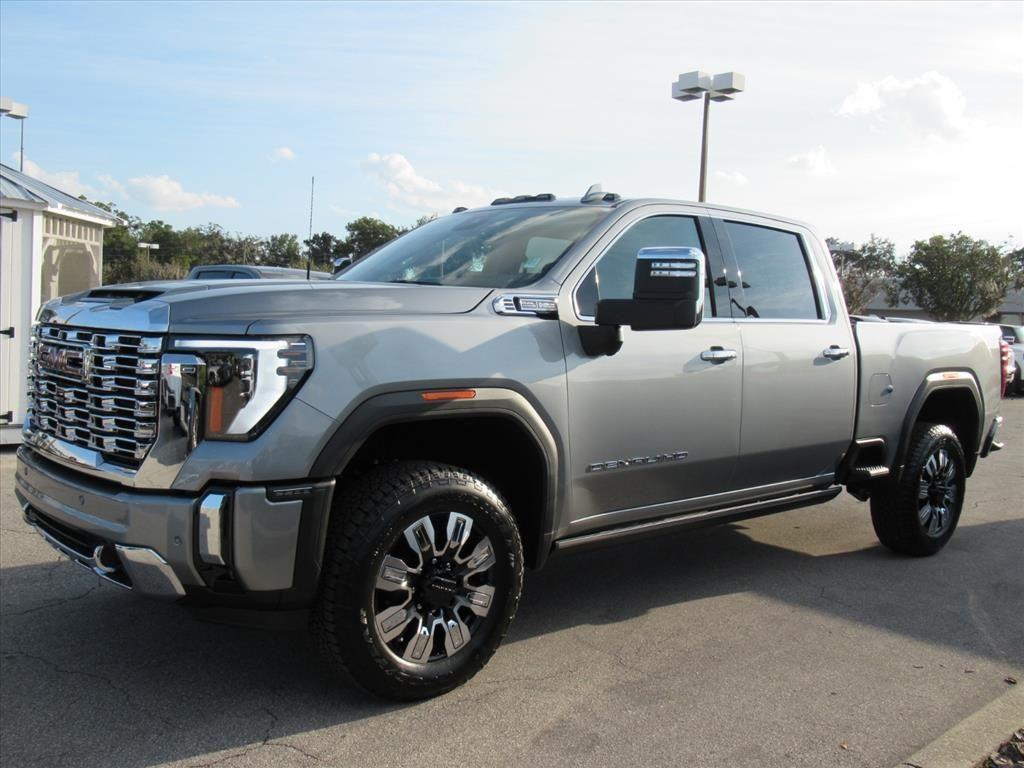 new 2026 GMC Sierra 2500 car, priced at $81,010