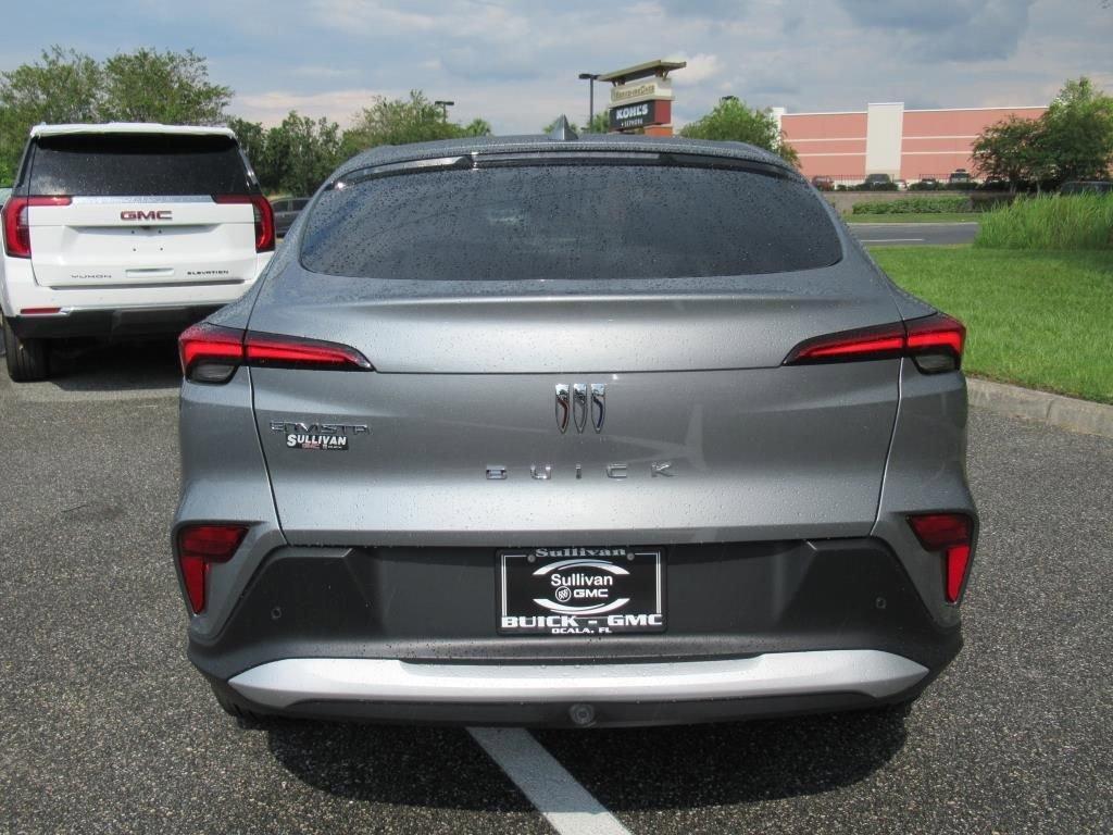 new 2025 Buick Envista car, priced at $26,035