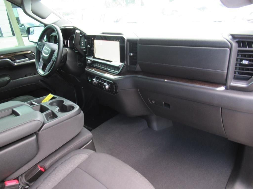 used 2024 GMC Sierra 1500 car, priced at $46,500