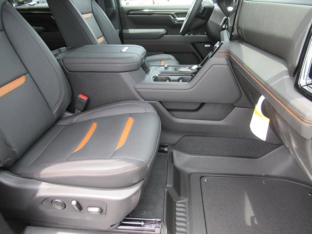 new 2025 GMC Sierra 2500 car, priced at $87,810