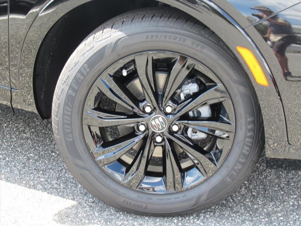new 2025 Buick Envista car, priced at $28,430