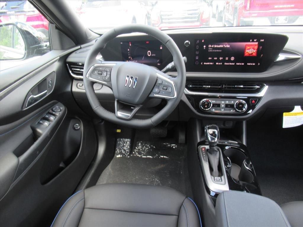 new 2025 Buick Envista car, priced at $28,430