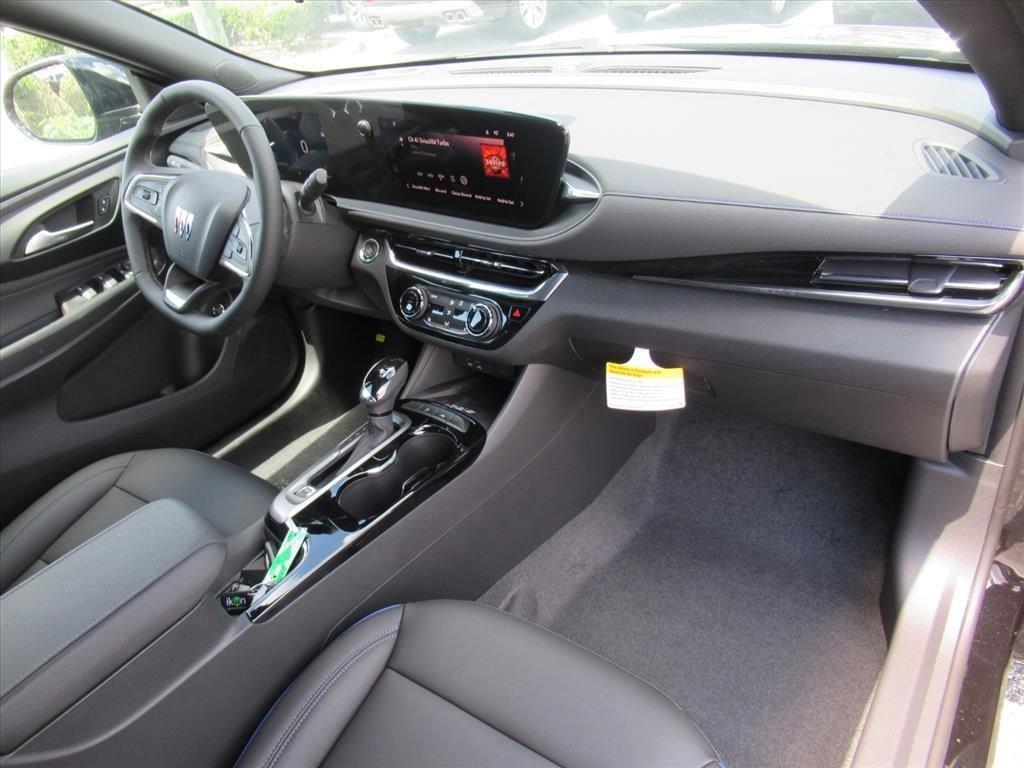 new 2025 Buick Envista car, priced at $28,430