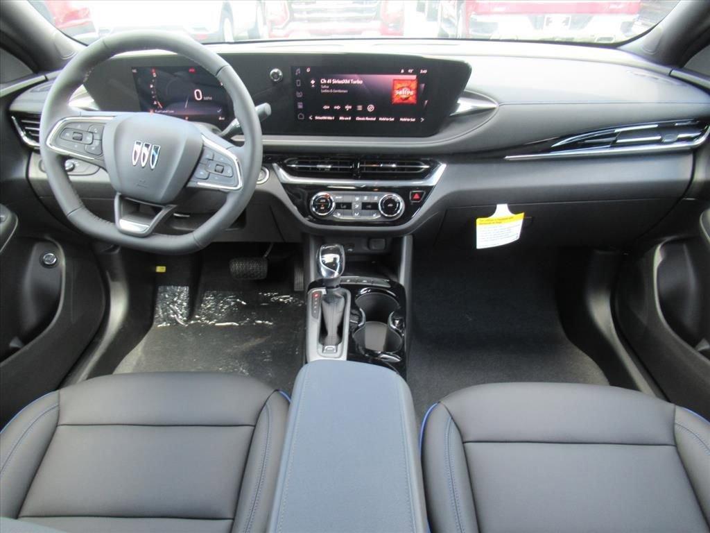 new 2025 Buick Envista car, priced at $28,430