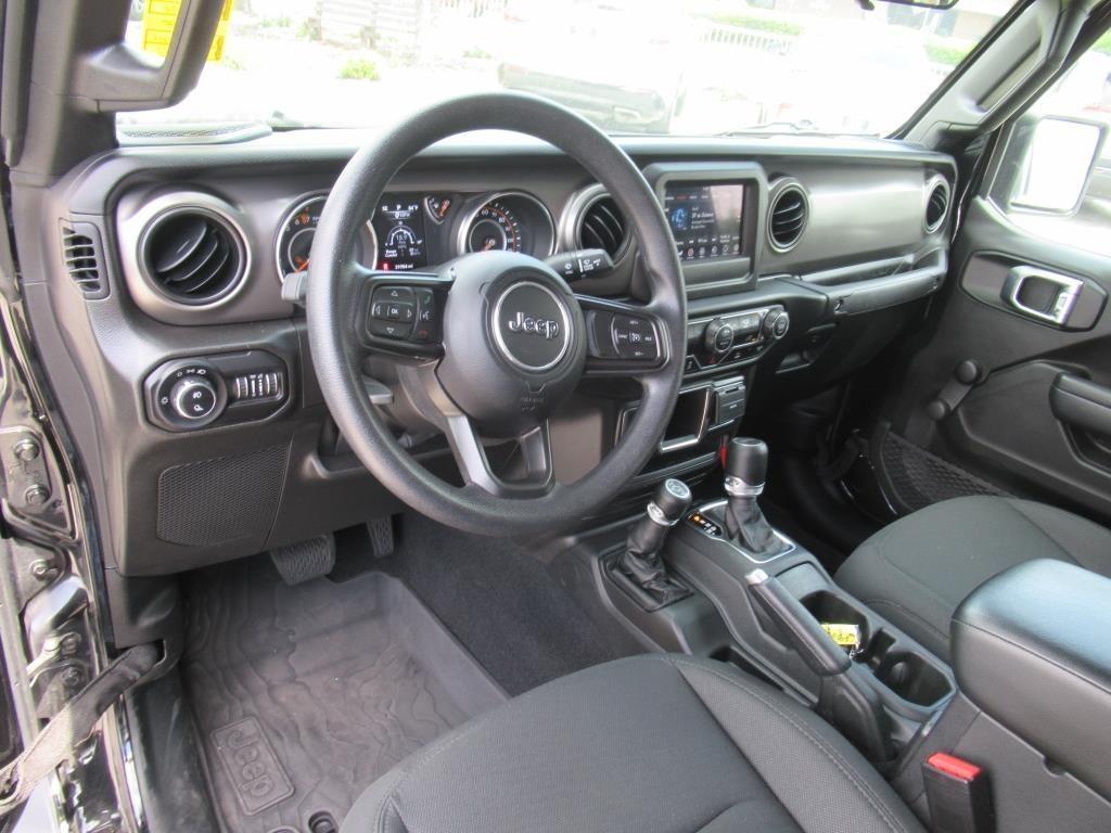 used 2022 Jeep Gladiator car, priced at $30,505
