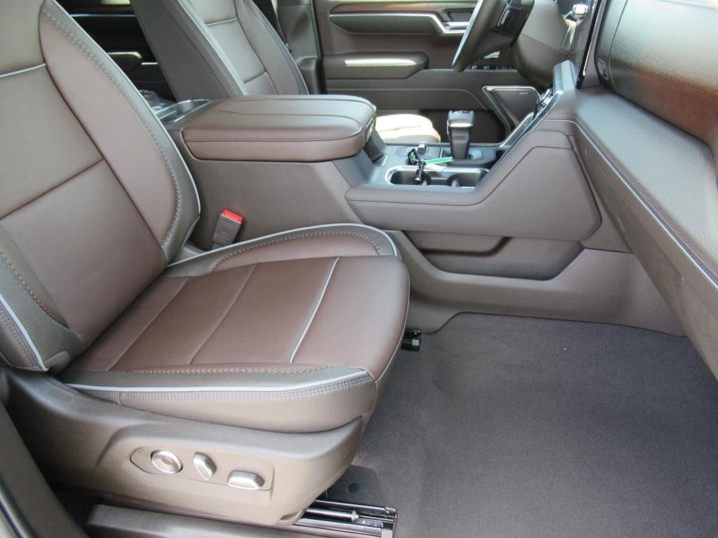 new 2025 GMC Sierra 1500 car, priced at $75,445