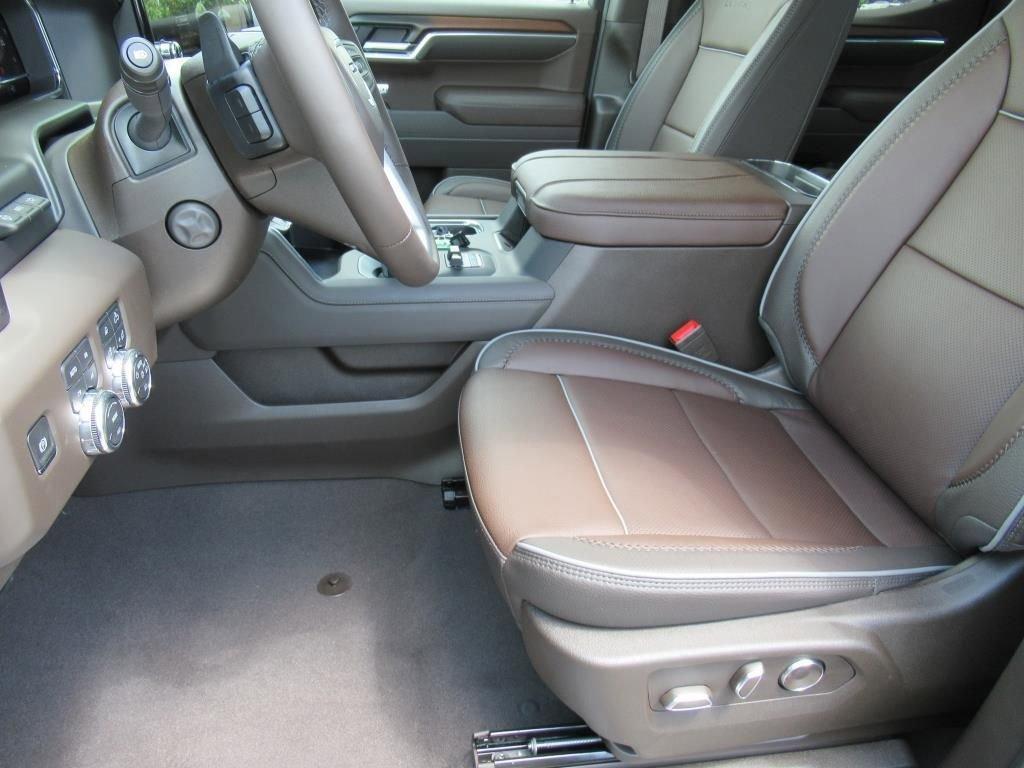new 2025 GMC Sierra 1500 car, priced at $75,445