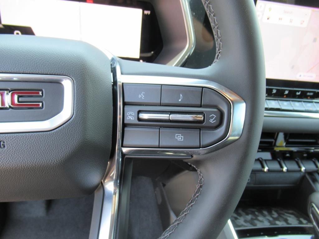 new 2025 GMC Canyon car, priced at $47,790