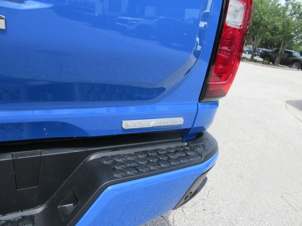 new 2025 GMC Canyon car, priced at $43,945