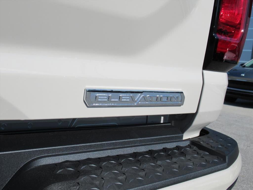 new 2026 GMC Canyon car, priced at $44,050