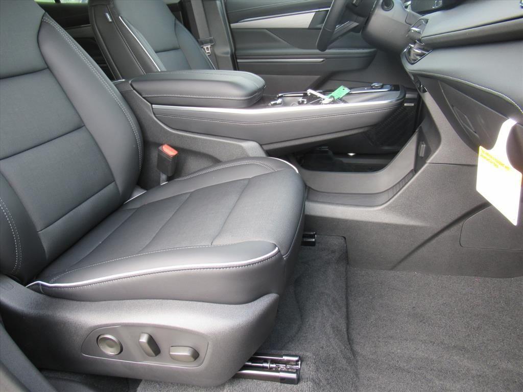 new 2026 Buick Enclave car, priced at $50,305