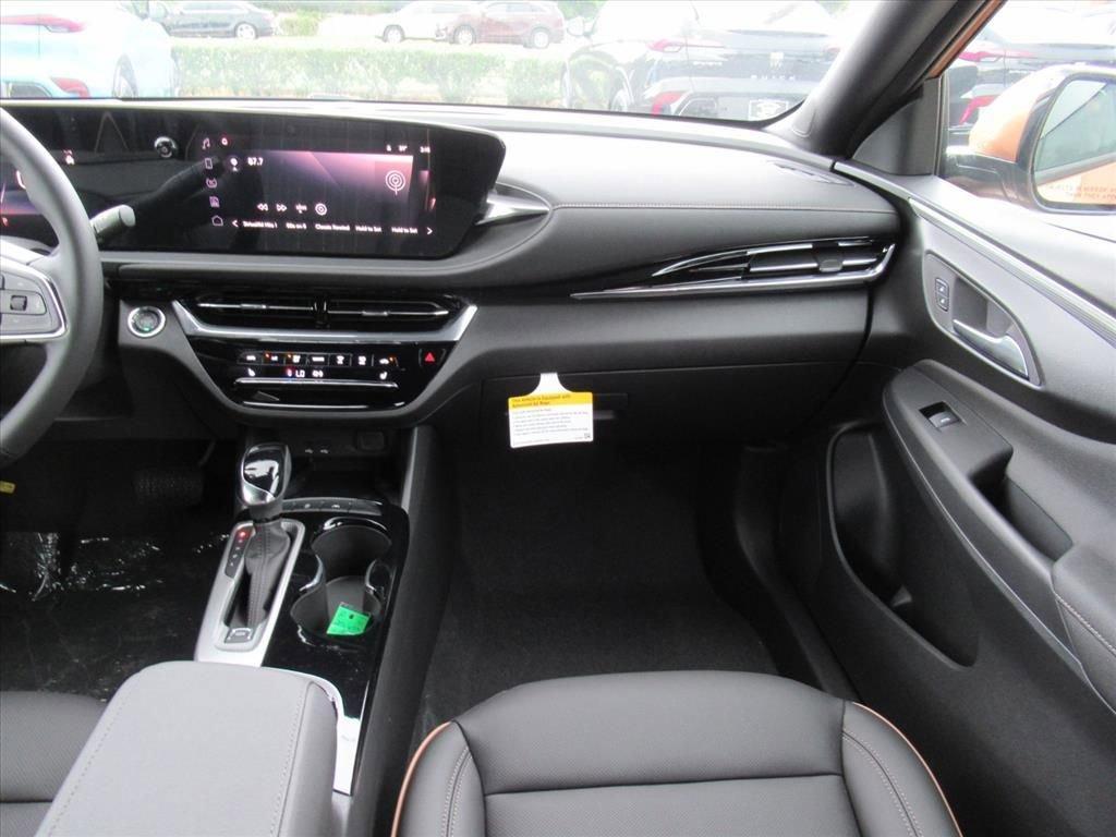 new 2025 Buick Envista car, priced at $31,335