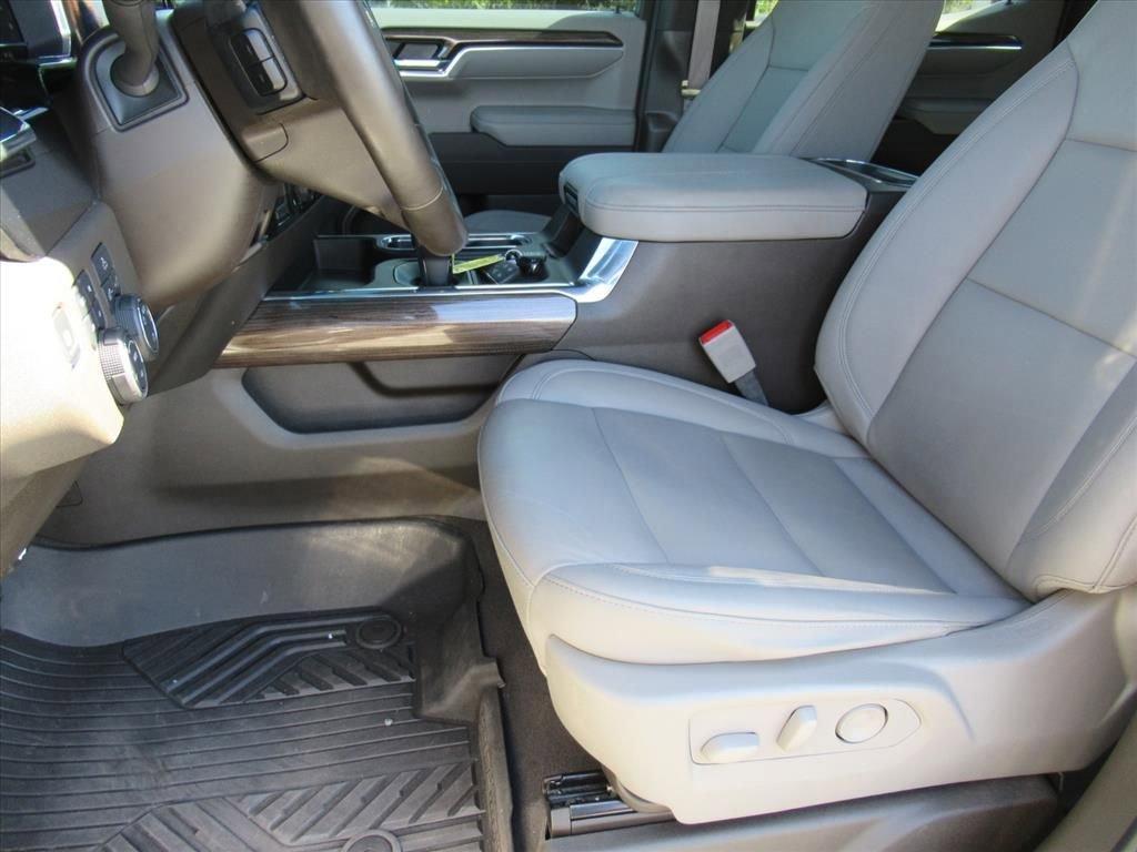 used 2024 Chevrolet Silverado 1500 car, priced at $42,886