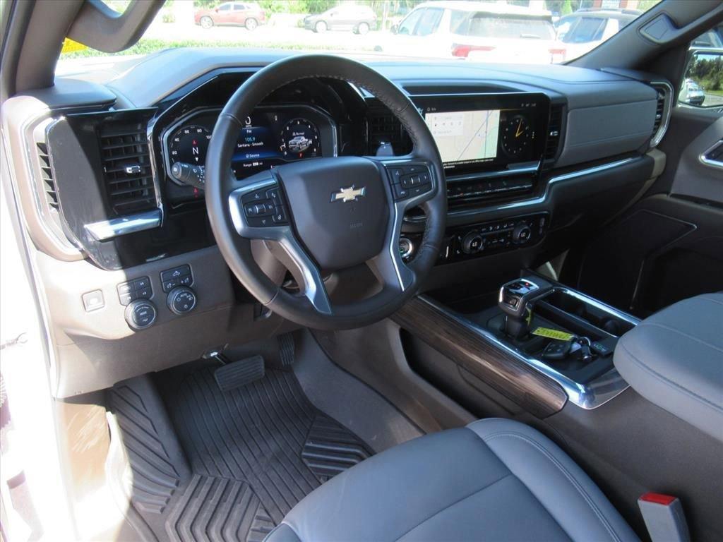 used 2024 Chevrolet Silverado 1500 car, priced at $42,886