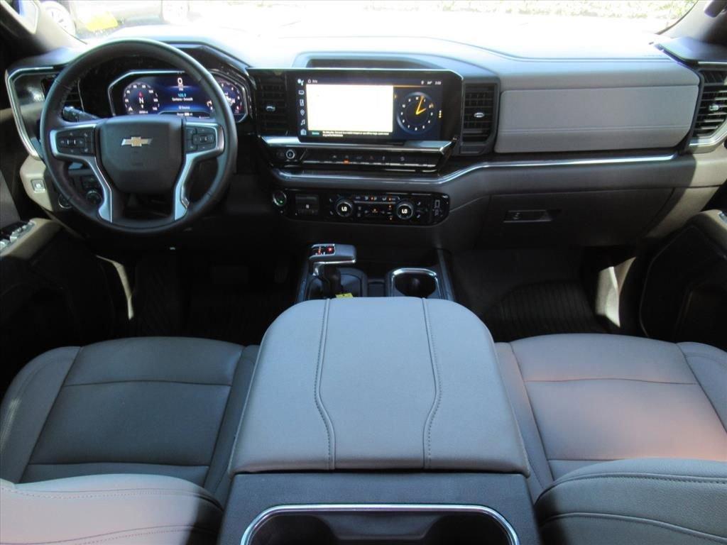 used 2024 Chevrolet Silverado 1500 car, priced at $42,886