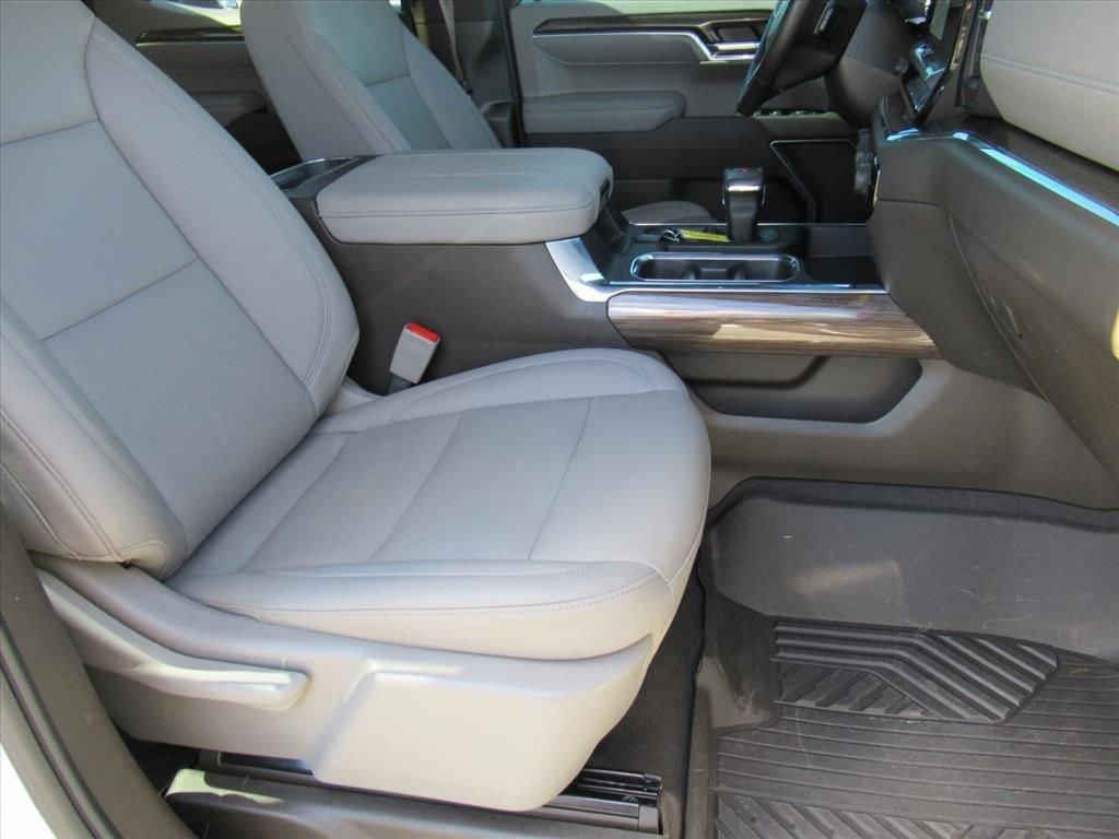 used 2024 Chevrolet Silverado 1500 car, priced at $42,886