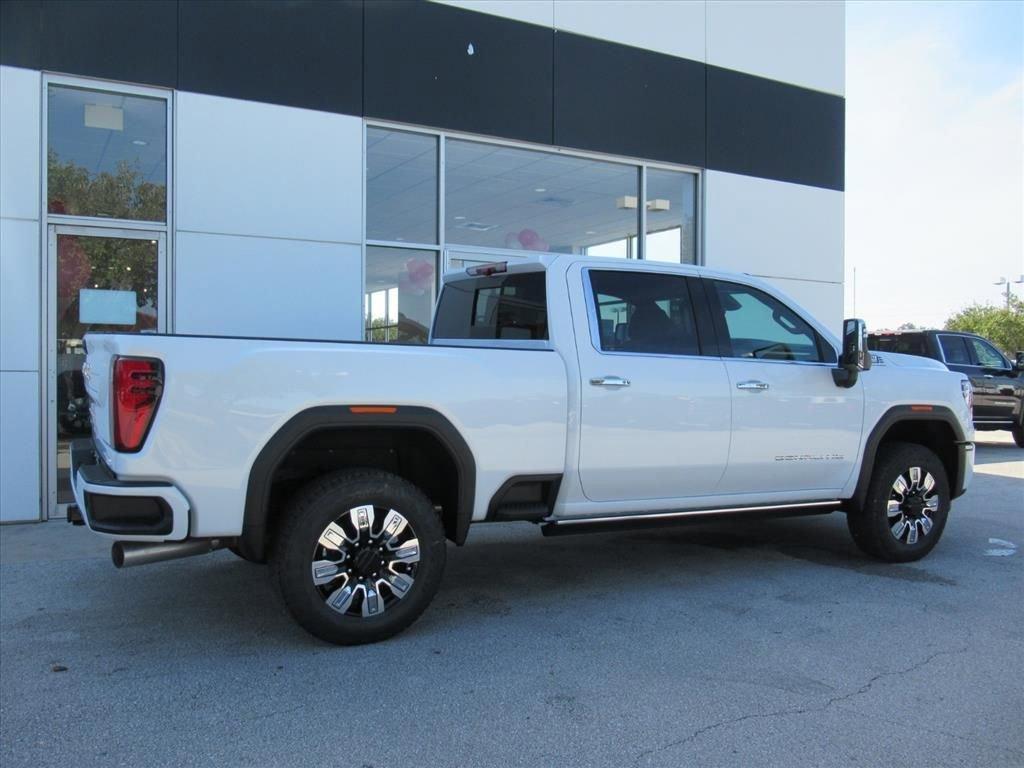 new 2026 GMC Sierra 2500 car, priced at $91,600