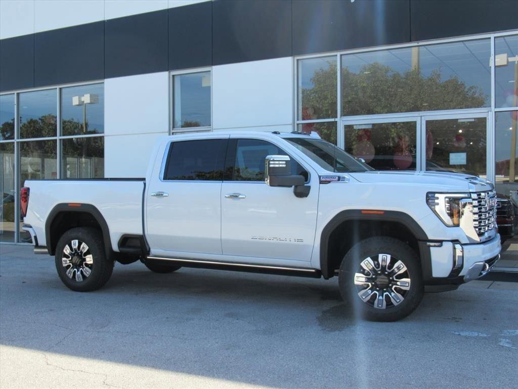 new 2026 GMC Sierra 2500 car, priced at $91,600