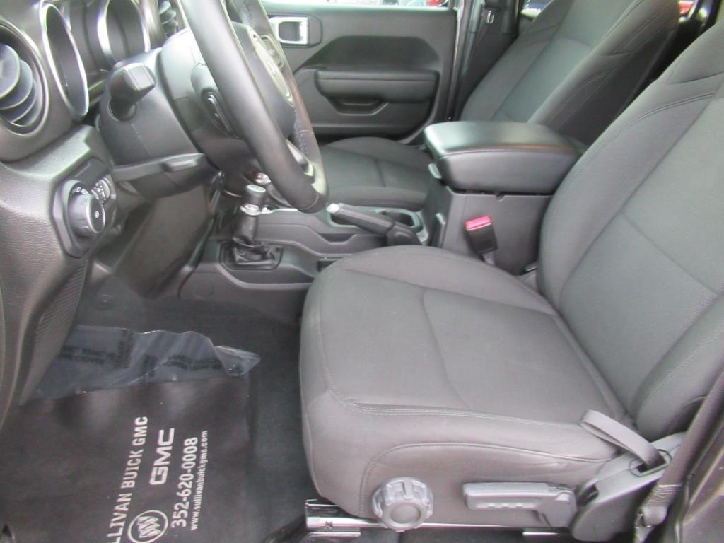used 2022 Jeep Wrangler Unlimited car, priced at $30,978