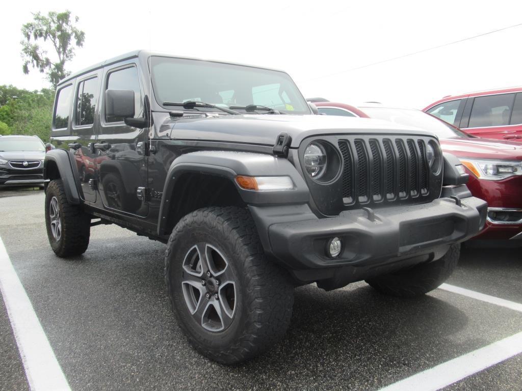used 2022 Jeep Wrangler Unlimited car, priced at $32,322