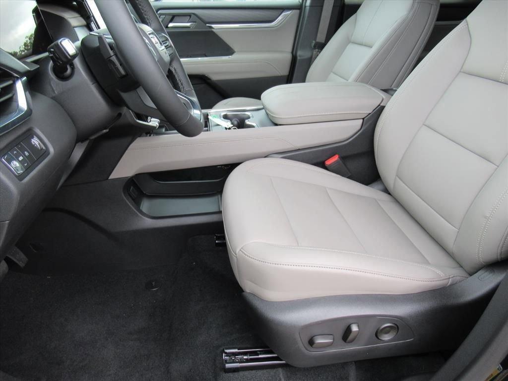 new 2026 GMC Acadia car, priced at $48,625