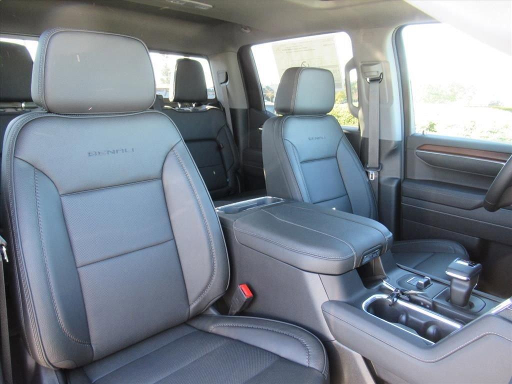 new 2026 GMC Sierra 1500 car, priced at $73,295