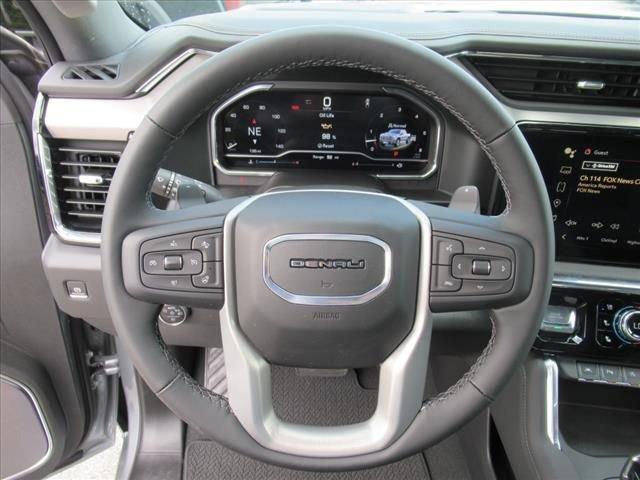 new 2025 GMC Sierra 1500 car, priced at $68,640
