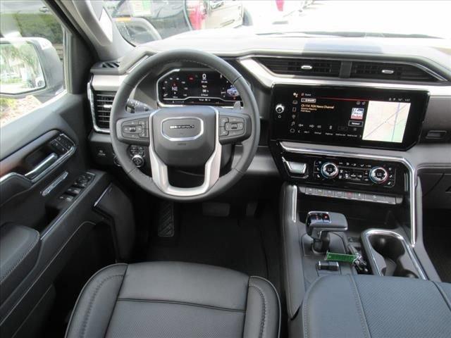 new 2025 GMC Sierra 1500 car, priced at $68,640